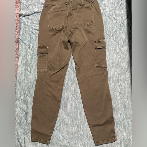 EVEREVE CROPPED CARGO. size 28. - Picture 4 of 5